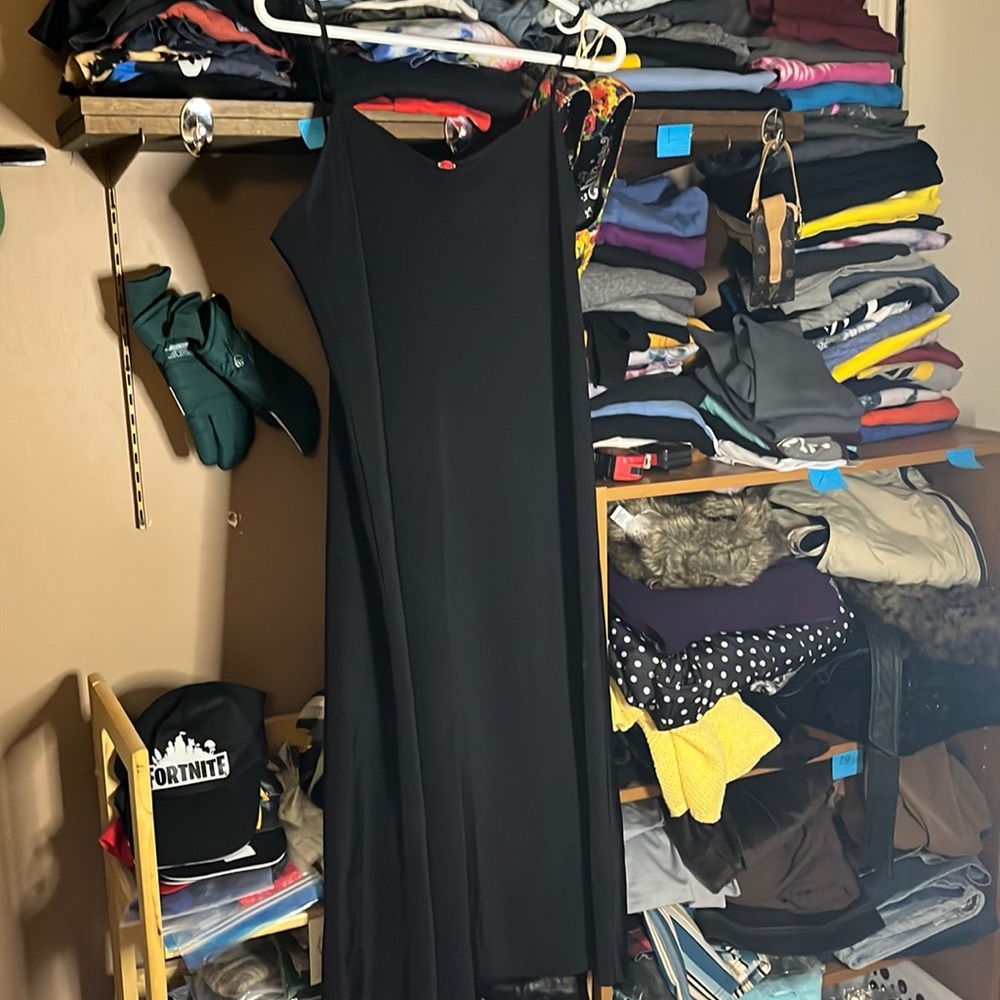😄long black slip dress no tags ptp 19 large